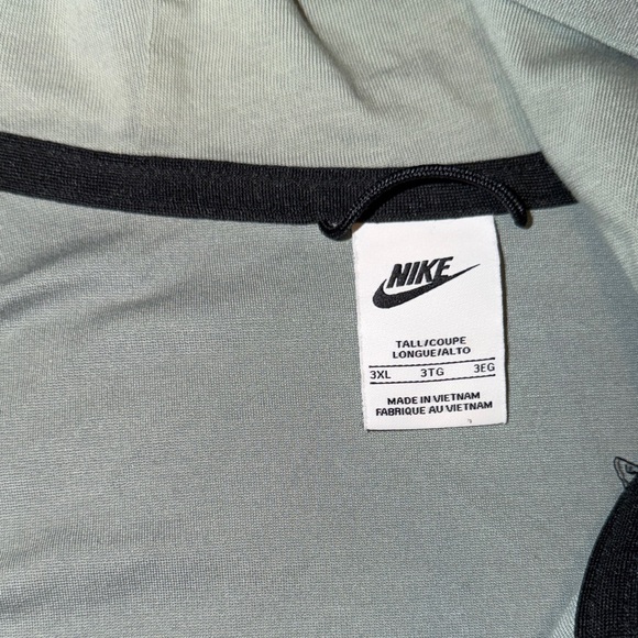 Nike Sportswear Tech Fleece Tracksuit Green/Black - Picture 4 of 13